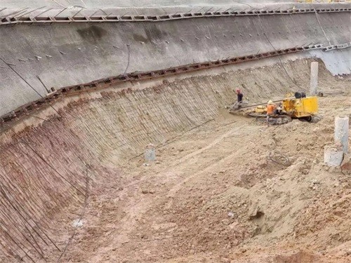 新郑基坑边坡加固